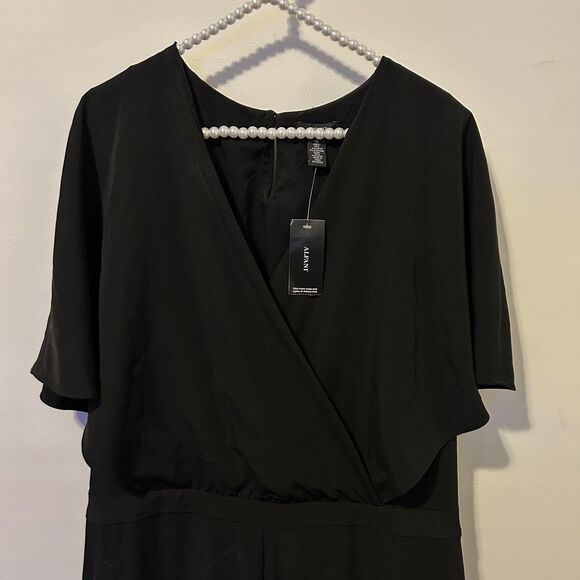 Alfani Jumpsuit Womens 16 Black Cape Sleeve Surplice Overlay Stretch Evening - Picture 6 of 14